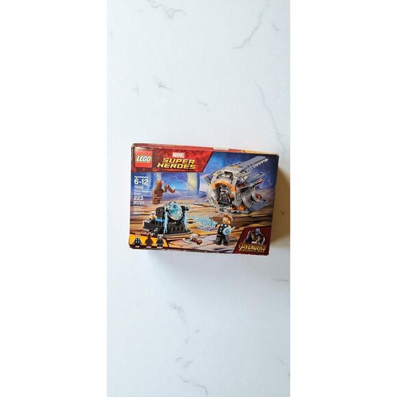 LEGO Marvel Super Heroes #76102 Thor's Weapon Quest -- ITEM #3318 - Picture 1 of 6